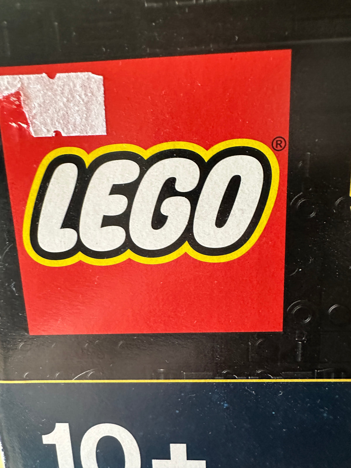 Lego 75256 Kylo Ren Shuttle - Box Damage