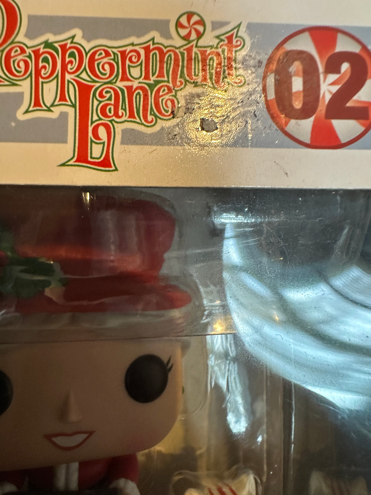 Funko Mrs Claus & Candy Cane 02 - Peppermint Lane