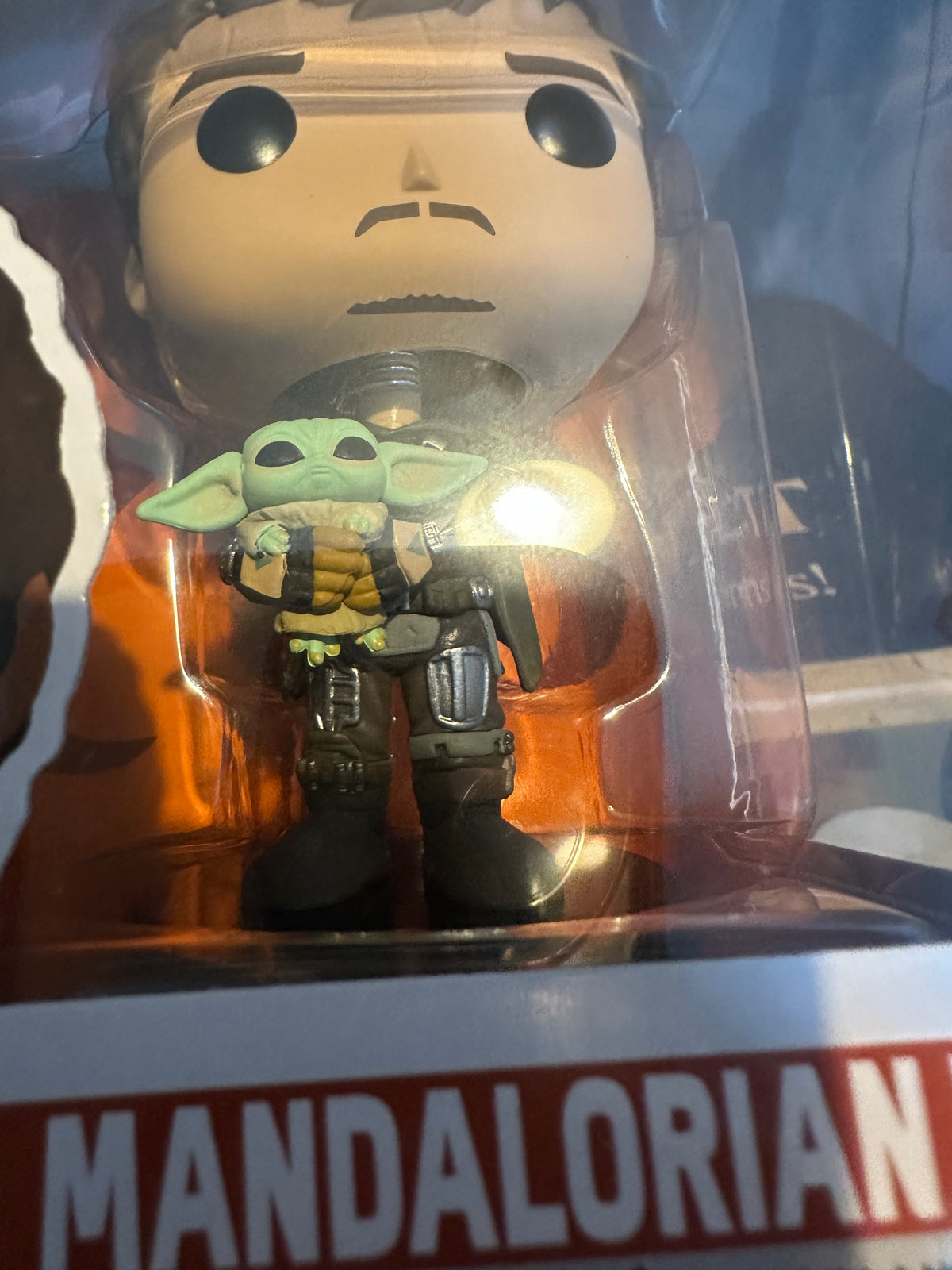 Funko The Mandalorian with Grogu 461 - Star Wars